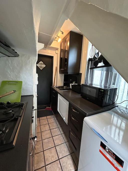 Cozy Apartment In Popular Street Bergen Dış mekan fotoğraf